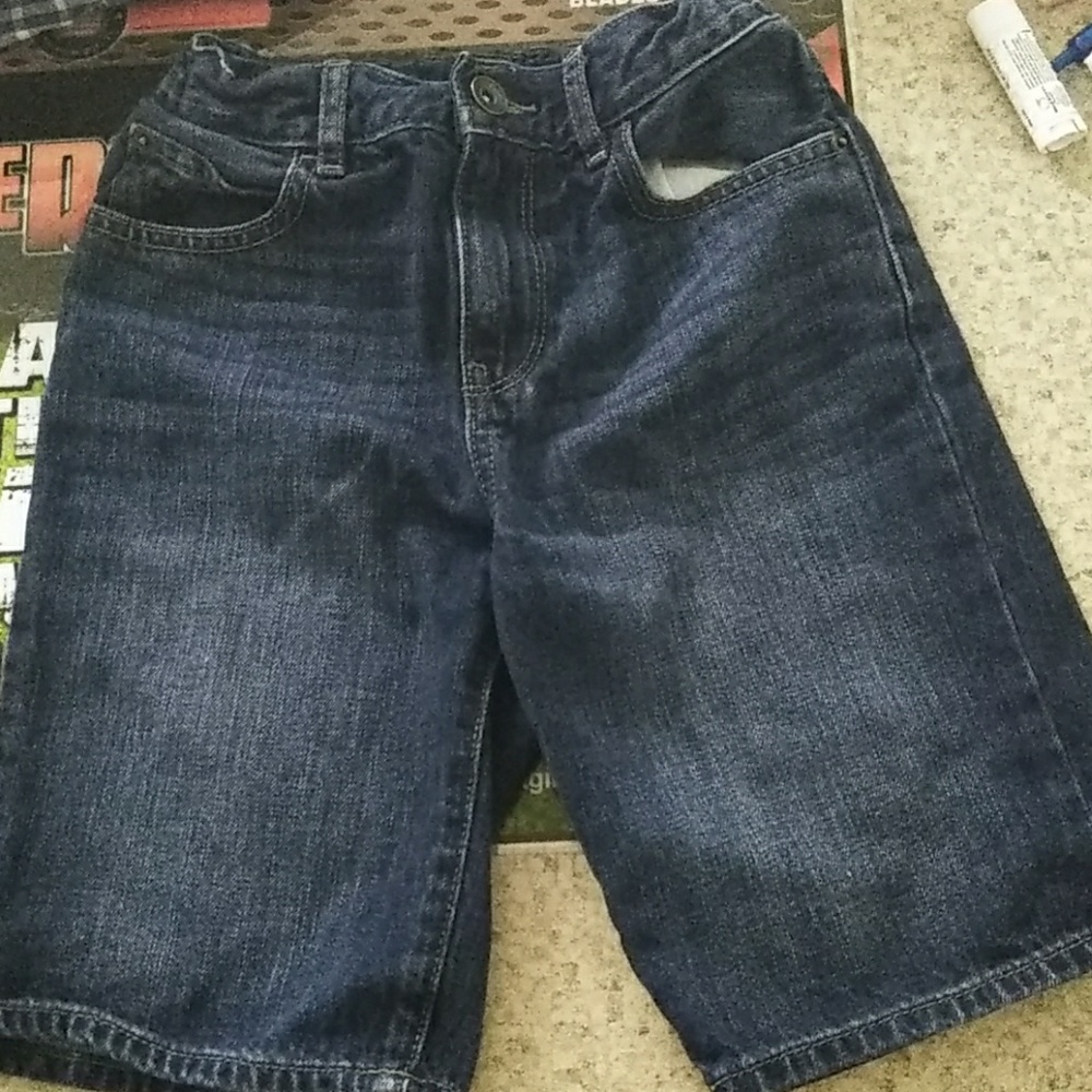 Children's Place boys shorts